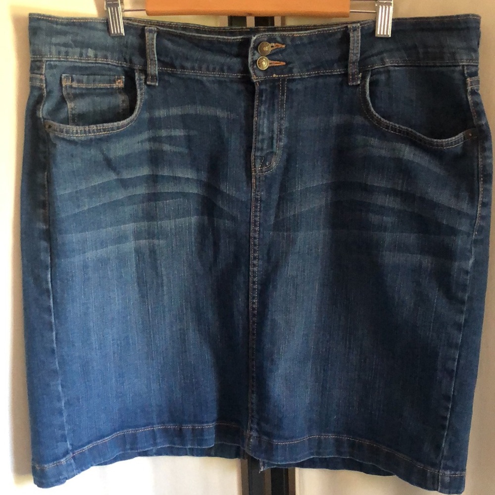 Old Navy jean skirt